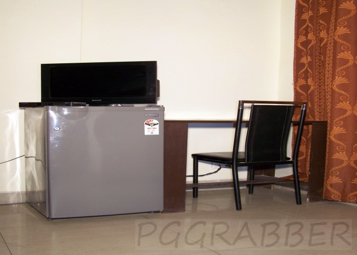ANANT PLAZA PG 4