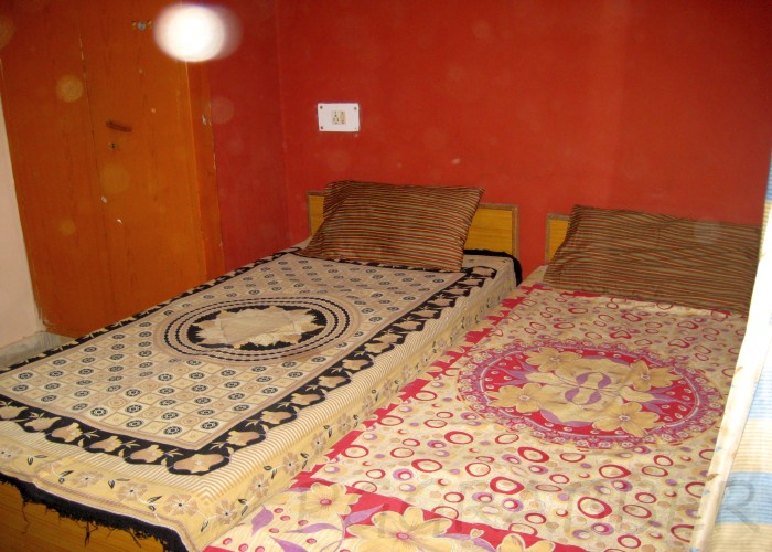 Bhatia PG House