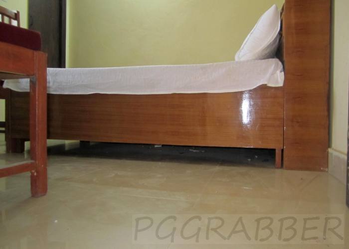 Neelam PG House