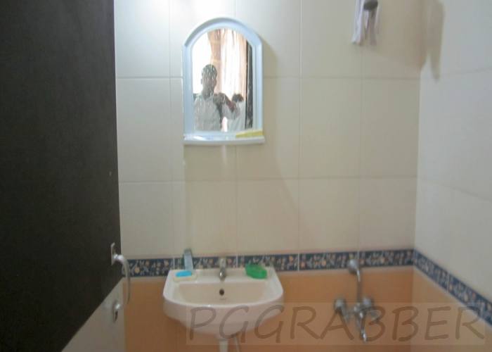 PG House