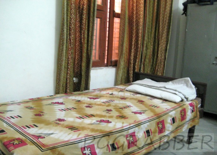 Sarswati PG