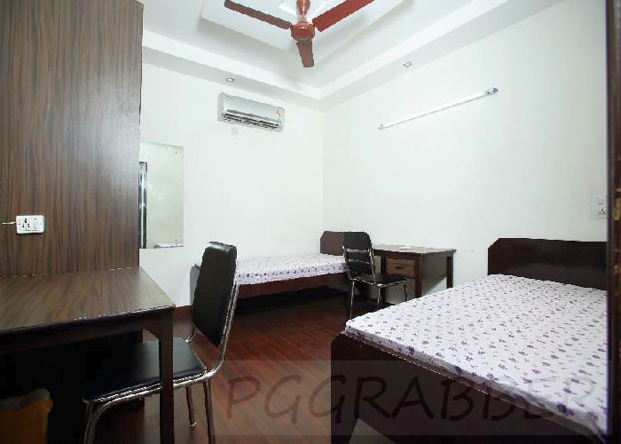 Anand Bhawan Boys Hostel 